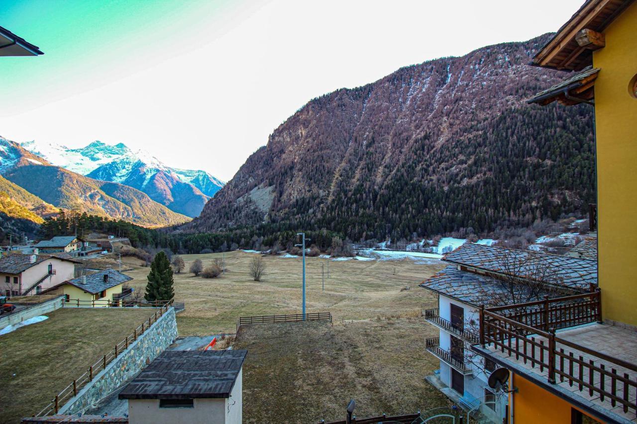 Residence Aquila - Mono Le Tre Dame Брюссон Экстерьер фото